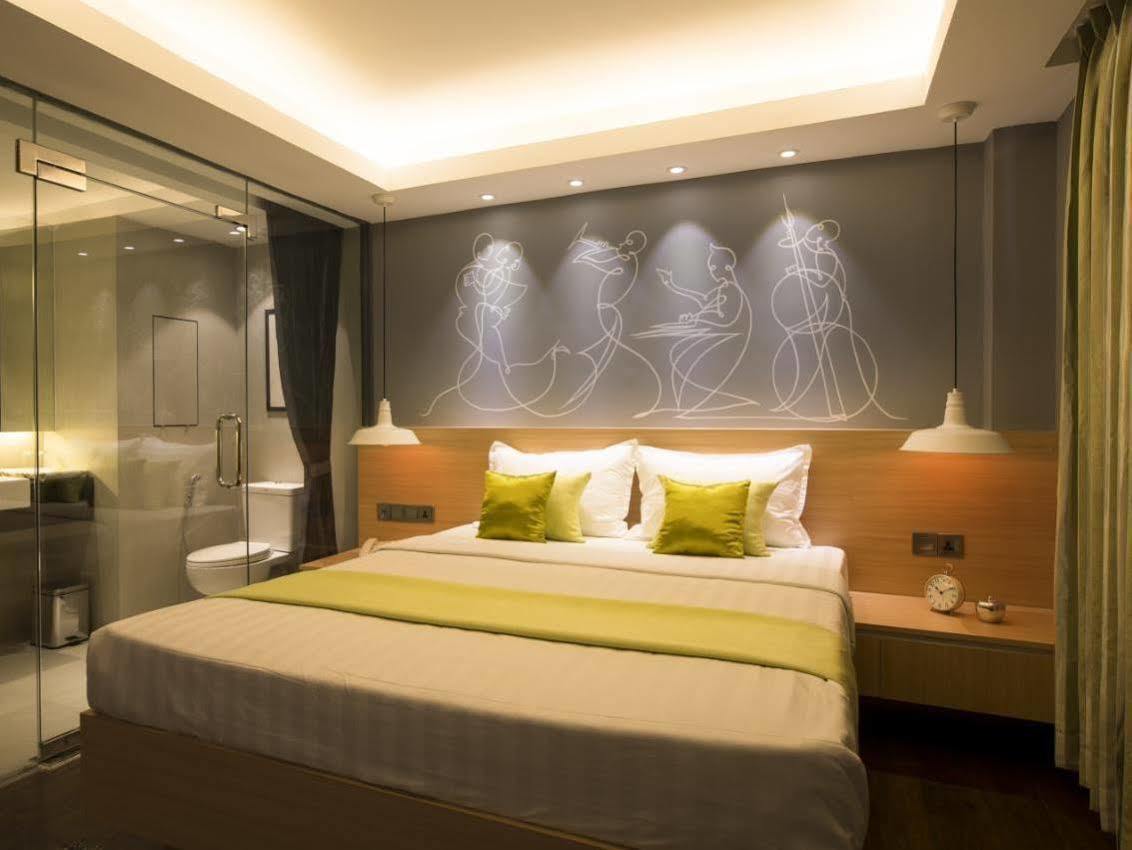 Shwe Pyi San Yar Hotel Янгон Экстерьер фото